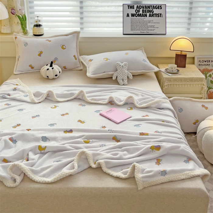 91家纺网 家纺一手货源 找家纺 锦威郎 2023新款毛毯床单保暖加厚珊瑚绒双面午睡毯云朵绒多功能毛毯 彩虹白