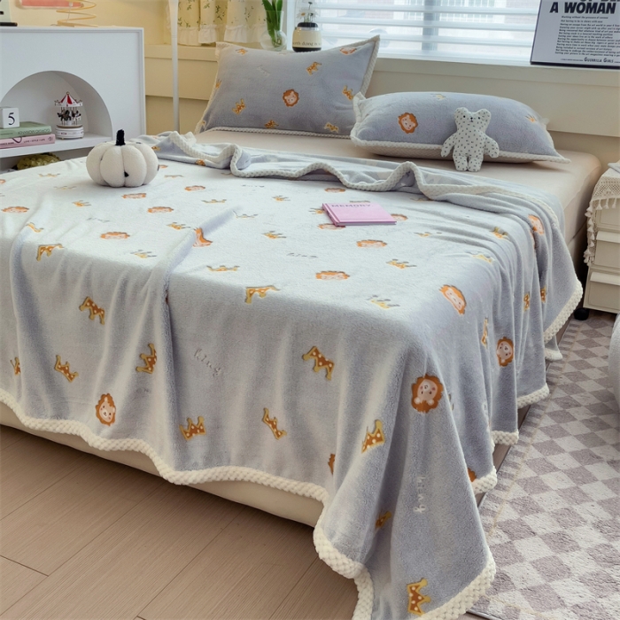 91家纺网 家纺一手货源 找家纺 锦威郎 2023新款毛毯床单保暖加厚珊瑚绒双面午睡毯云朵绒多功能毛毯 狮子灰