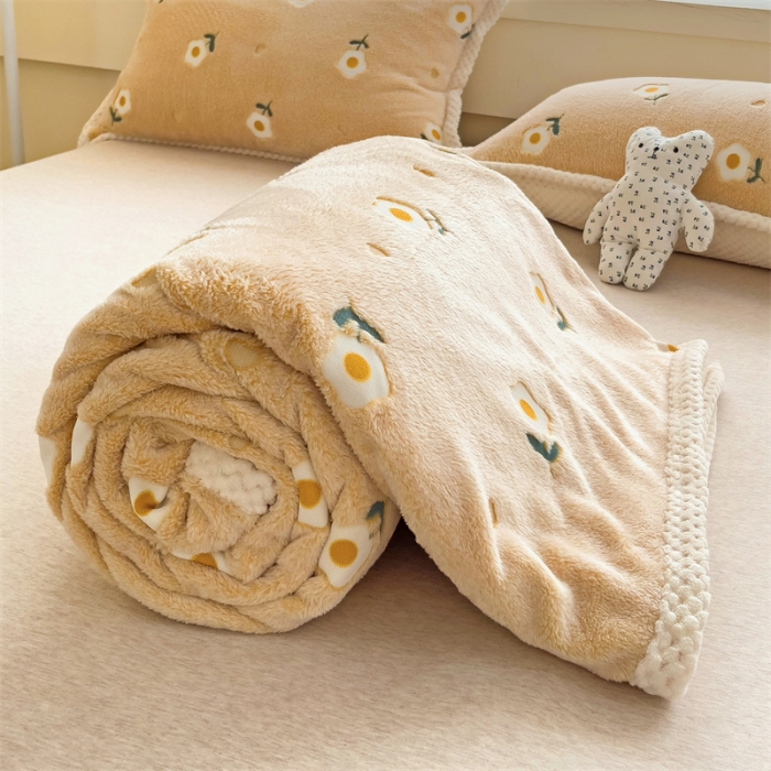 91家纺网 家纺一手货源 找家纺 锦威郎 2023新款毛毯床单保暖加厚珊瑚绒双面午睡毯云朵绒多功能毛毯 小花黄