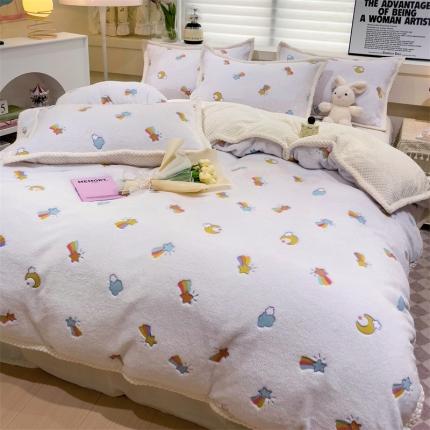 91家纺网 家纺一手货源 找家纺 锦威郎 2023新款云朵绒保暖牛奶绒毛毯绒单被套加绒加厚法莱绒四件套 彩虹白