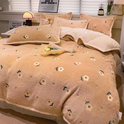 91家纺网 家纺一手货源 找家纺 锦威郎 2023新款云朵绒保暖牛奶绒毛毯绒单被套加绒加厚法莱绒四件套 小花黄