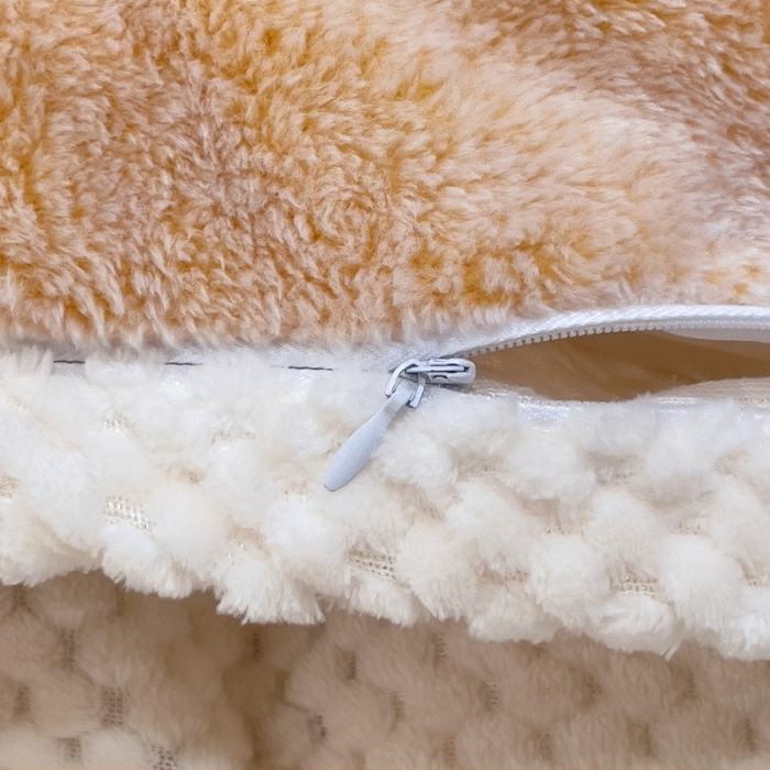 91家纺网 家纺一手货源 找家纺 锦威郎 2023新款云朵绒保暖牛奶绒毛毯绒单被套加绒加厚法莱绒四件套 小花黄