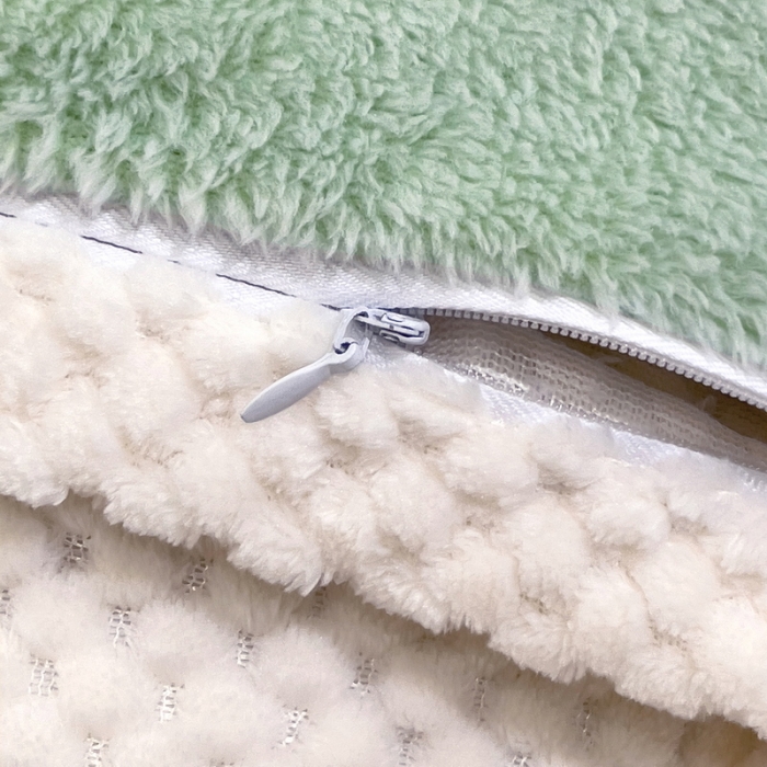 91家纺网 家纺一手货源 找家纺 锦威郎 2023新款云朵绒保暖牛奶绒毛毯绒单被套加绒加厚法莱绒四件套 小花绿