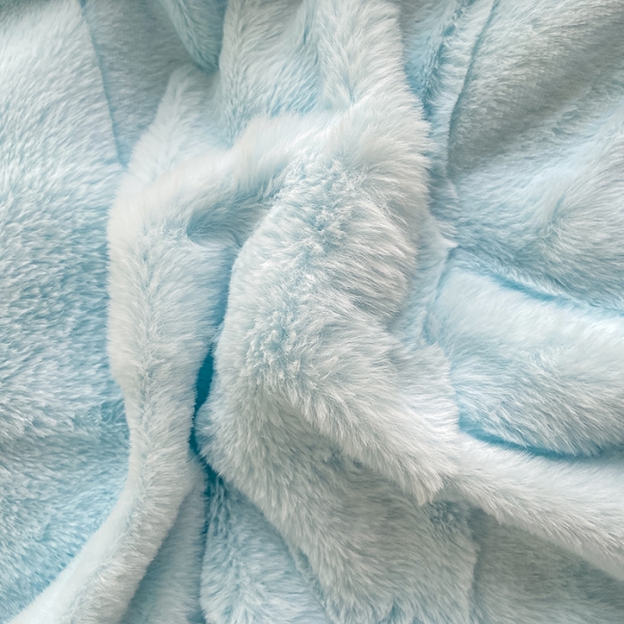 91家纺网 家纺一手货源 找家纺 黑马家居2023新款保暖亲肤兔毛绒四件套 兔绒清新兰