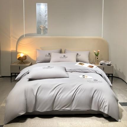 91家纺网 家纺一手货源 找家纺 利欧 2025新款磨毛暖绒刺绣四件套-花梦 花梦-山灰