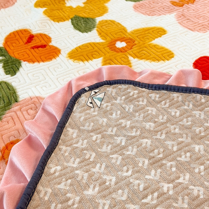 91家纺网 家纺一手货源 找家纺 慕木  2025新款A类小清新加厚多功能牛奶绒夹棉床盖 辰花