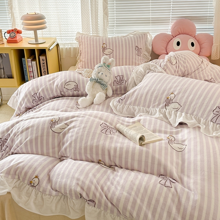 91家纺网 家纺一手货源 找家纺 昔可 2023新款韩系ins花边款牛奶绒四件套 芭蕾天鹅