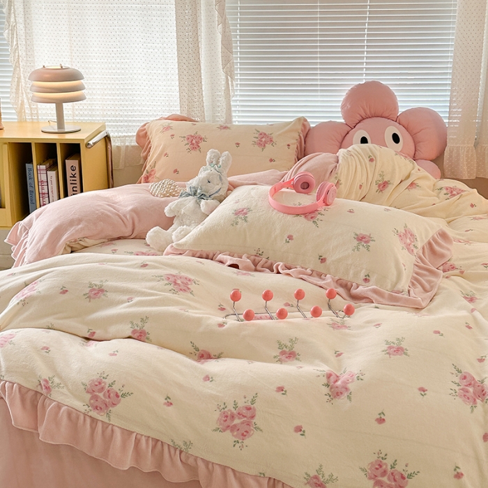 91家纺网 家纺一手货源 找家纺 昔可 2023新款韩系ins花边款牛奶绒四件套 午后茶花