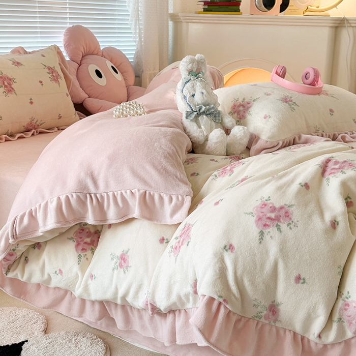 91家纺网 家纺一手货源 找家纺 昔可 2023新款韩系ins花边款牛奶绒四件套 午后茶花