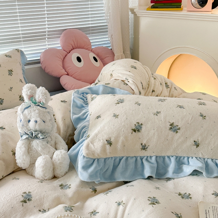 91家纺网 家纺一手货源 找家纺 昔可 2023新款韩系ins花边款牛奶绒四件套 西西里碎花