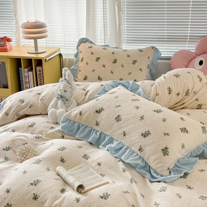 91家纺网 家纺一手货源 找家纺 昔可 2023新款韩系ins花边款牛奶绒四件套 西西里碎花