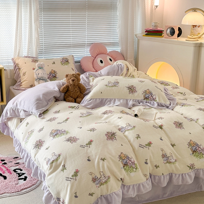 91家纺网 家纺一手货源 找家纺 昔可 2023新款韩系ins花边款牛奶绒四件套 熊熊花园