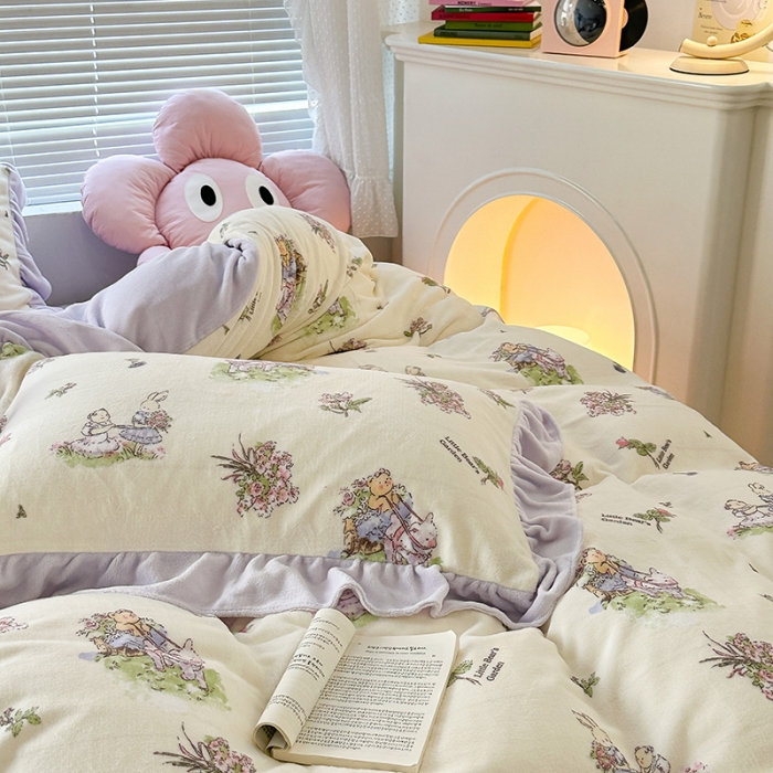 91家纺网 家纺一手货源 找家纺 昔可 2023新款韩系ins花边款牛奶绒四件套 熊熊花园