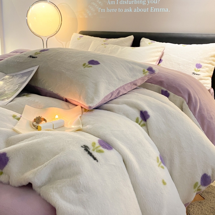 91家纺网 家纺一手货源 找家纺 金奇达 210G牛奶绒多巴胺印象兔绒四件套 温语紫