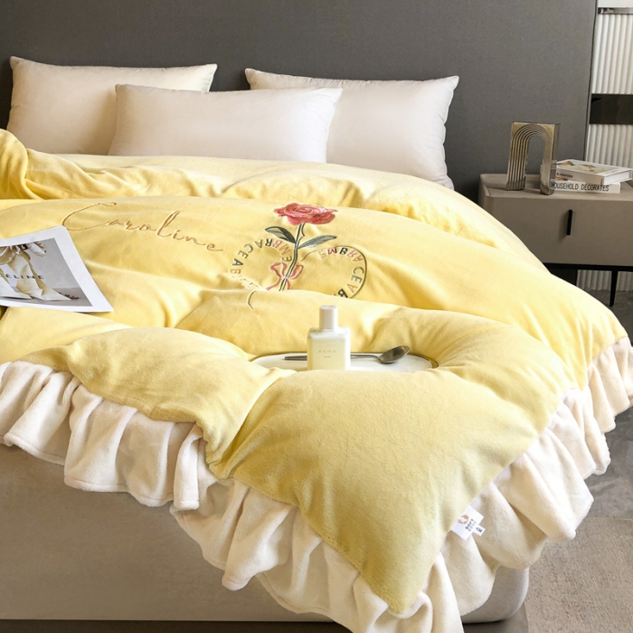 91家纺网 家纺一手货源 找家纺 7v 2023新款牛奶绒韩版花边刺绣被套法兰绒宝宝绒兔绒单被套 偏爱-嫩黄