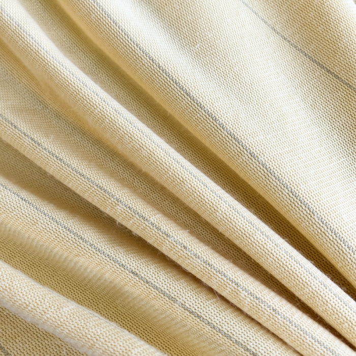 91家纺网 家纺一手货源 找家纺 7v 2023新款牛奶绒韩版花边刺绣被套法兰绒宝宝绒兔绒单被套 偏爱-嫩黄+浅驼