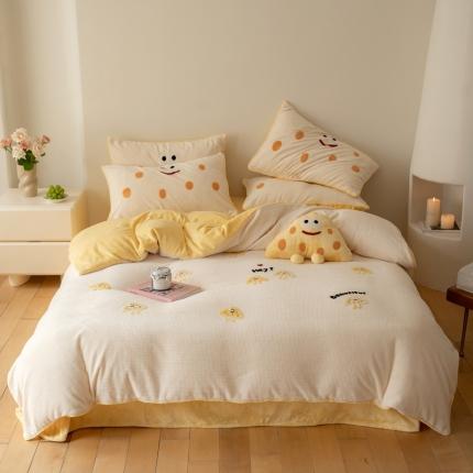 91家纺网 家纺一手货源 找家纺 FOR TWO家纺 2023新款牛奶绒华夫格毛巾绣系列四件套 奶酪棒