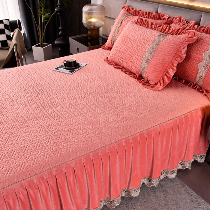 91家纺网 家纺一手货源 找家纺 忘忧草 2023新款安娜系列婴儿绒夹棉浪漫花边床裙 安娜-橘皮粉