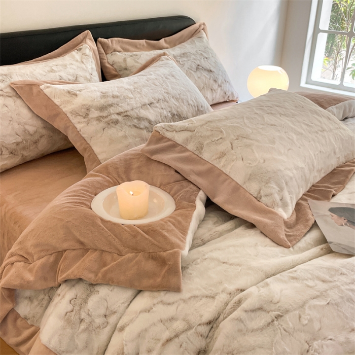 91家纺网 家纺一手货源 找家纺 慕色家纺 2023新款兔毛绒水墨纹绒系列四件套 水墨纹-奶茶咖