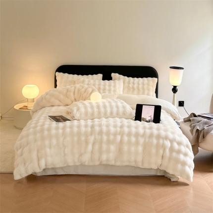 91家纺网 家纺一手货源 找家纺 慕色家纺 2023新款A类泡泡兔毛绒四件套 泡泡绒-暖白