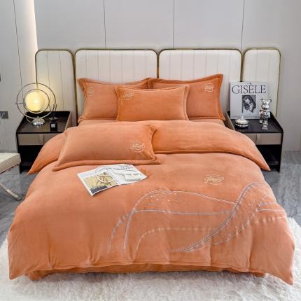 91家纺网 家纺一手货源 找家纺 （总）慕克斯 2023新款全消光高克重刺绣牛奶绒四件套-奥丽莎