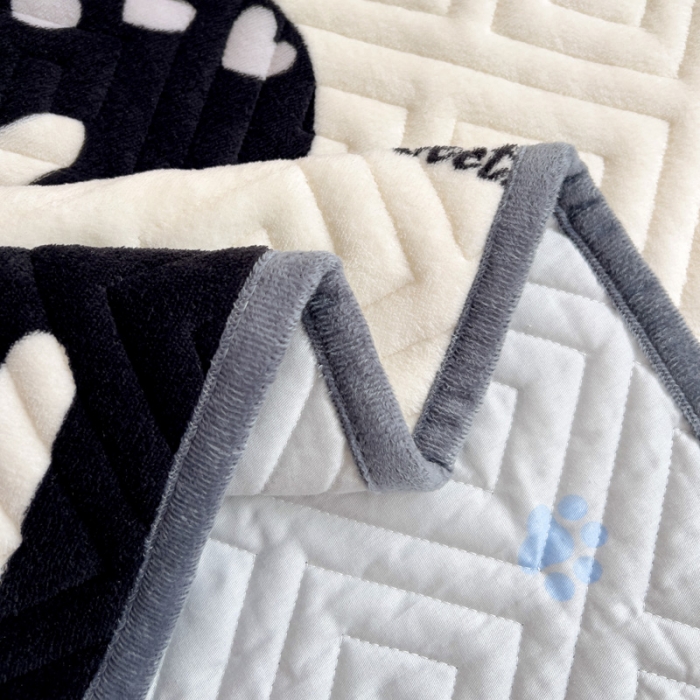 91家纺网 家纺一手货源 找家纺 羽爱 2024新款棉加绒床盖套件 迷你熊-黑