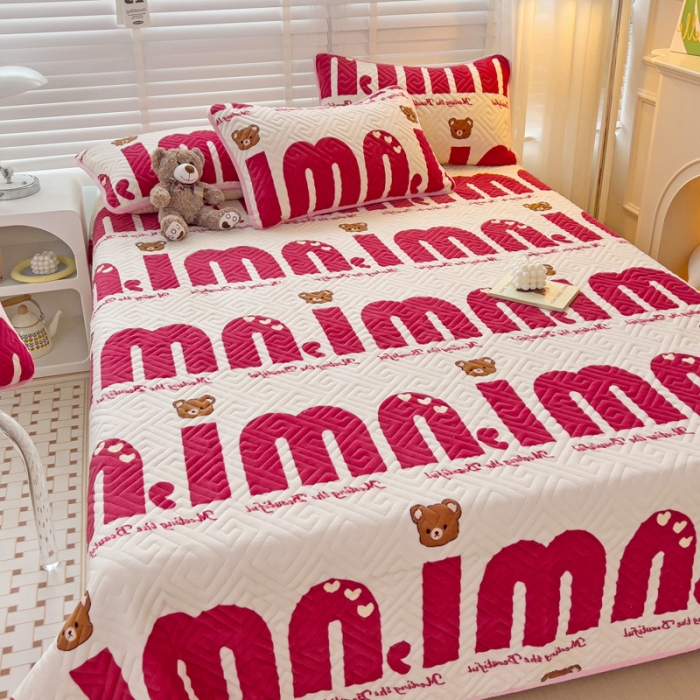 91家纺网 家纺一手货源 找家纺 羽爱 2024新款棉加绒床盖套件 迷你熊-红