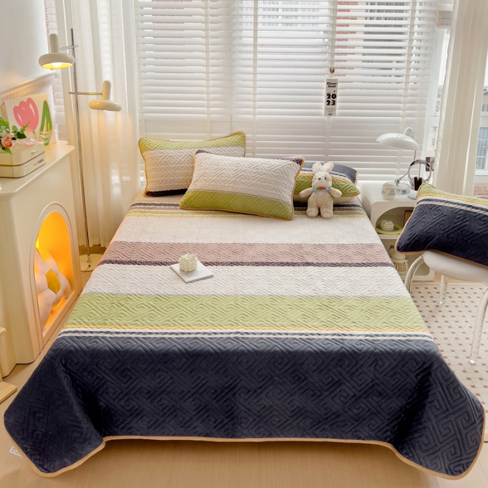 91家纺网 家纺一手货源 找家纺 羽爱 2024新款棉加绒床盖套件 莫兰迪