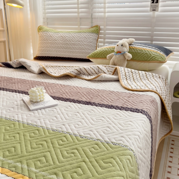 91家纺网 家纺一手货源 找家纺 羽爱 2024新款棉加绒床盖套件 莫兰迪