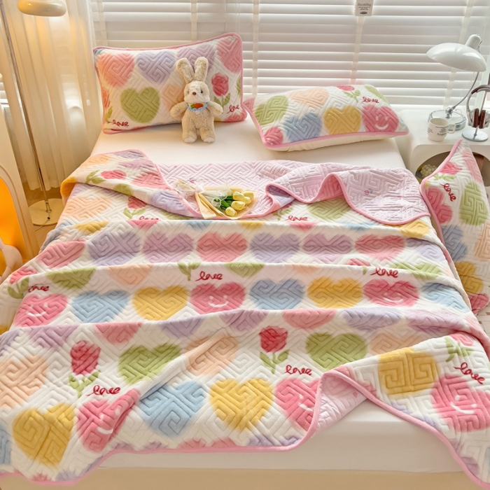 91家纺网 家纺一手货源 找家纺 羽爱 2024新款棉加绒床盖套件 七彩爱心