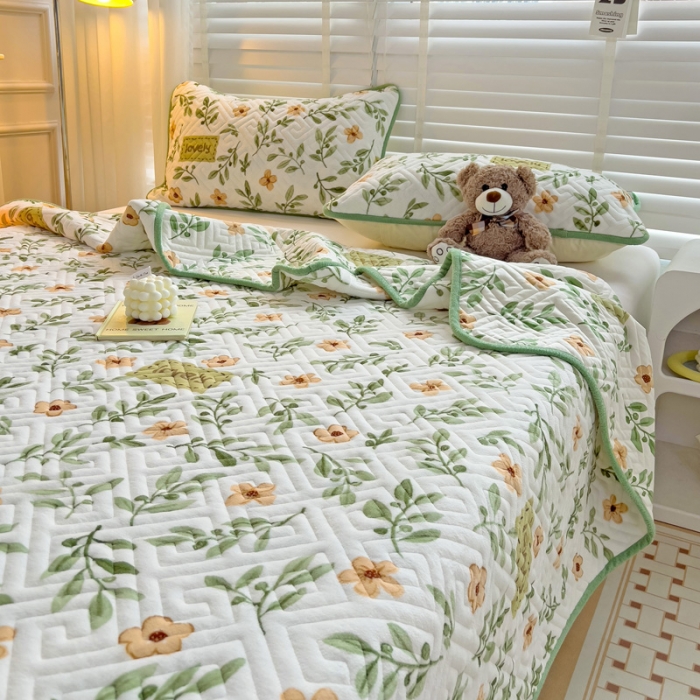 91家纺网 家纺一手货源 找家纺 羽爱 2024新款棉加绒床盖套件 青柠薄荷