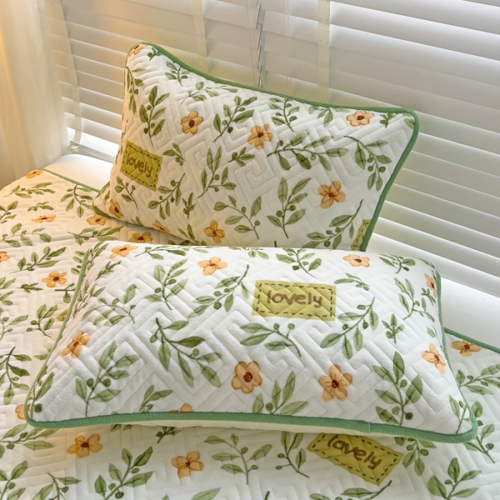 91家纺网 家纺一手货源 找家纺 羽爱 2024新款棉加绒床盖套件 青柠薄荷
