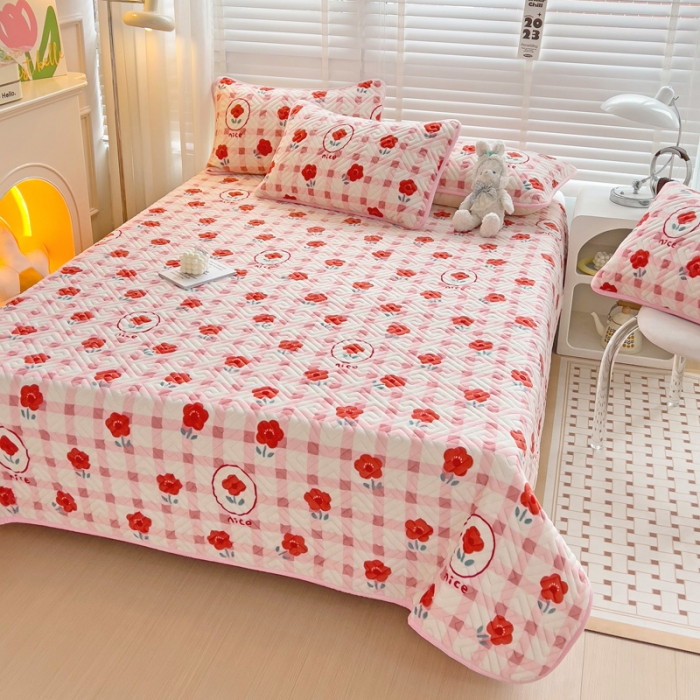 91家纺网 家纺一手货源 找家纺 羽爱 2024新款棉加绒床盖套件 温馨小花