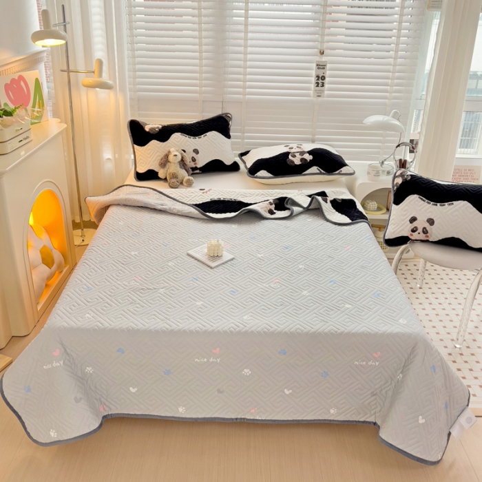 91家纺网 家纺一手货源 找家纺 羽爱 2024新款棉加绒床盖套件 熊猫宝贝