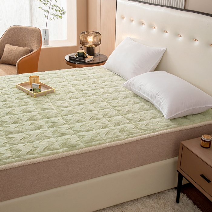 91家纺网 家纺一手货源 找家纺 凌云家纺 2025新款A类兔兔绒学生宿舍床褥家用床盖床垫可机洗-大床图 兔兔绒-浅绿