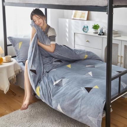 91家纺网 家纺一手货源 找家纺 总凌云 2025新款A类230克加厚牛奶绒学生宿舍三件套床笠款床单款