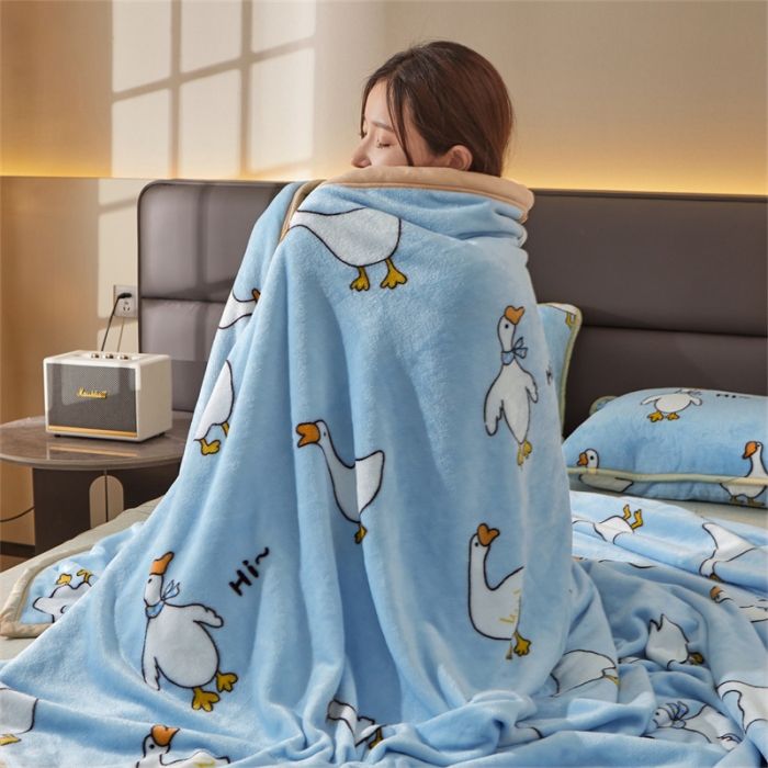 91家纺网 家纺一手货源 找家纺 古吉梦 2023新款A类双面小清新系列牛奶绒毛毯 牛奶绒毯-大白鹅