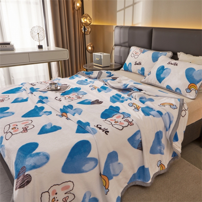 91家纺网 家纺一手货源 找家纺 古吉梦 2023新款A类双面小清新系列牛奶绒毛毯 牛奶绒毯-蓝色恋人