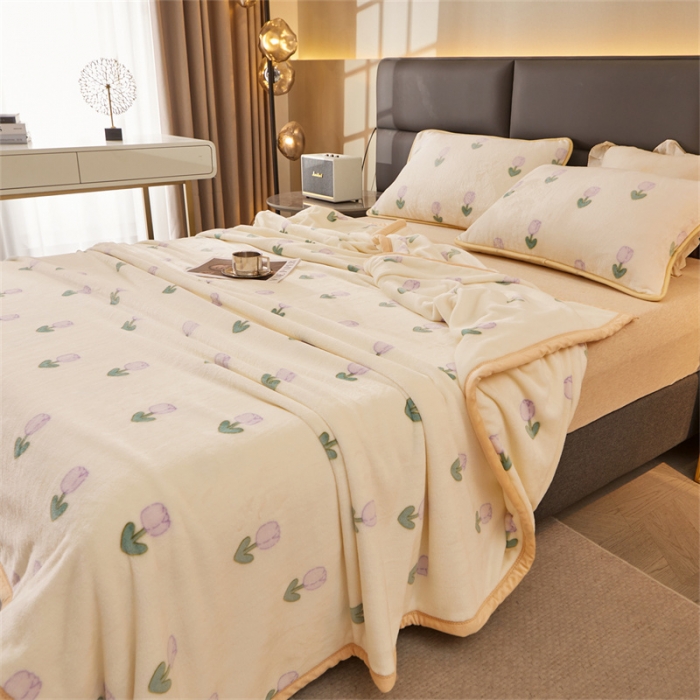 91家纺网 家纺一手货源 找家纺 古吉梦 2023新款A类双面小清新系列牛奶绒毛毯 牛奶绒毯-郁金香紫