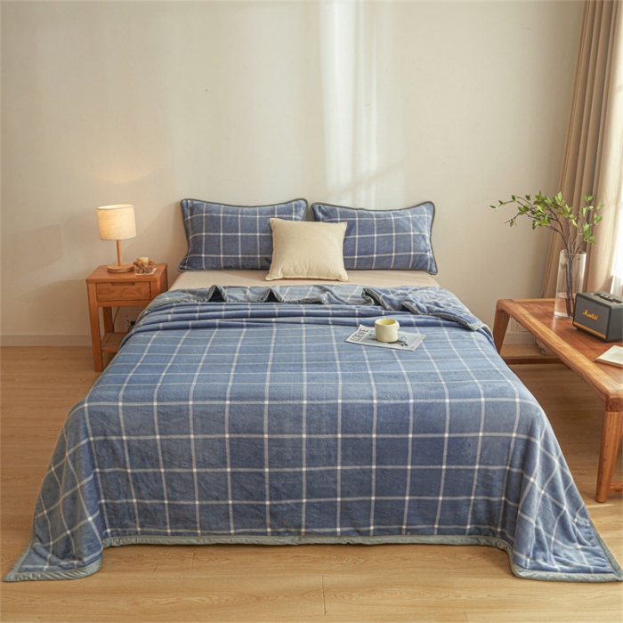 91家纺网 家纺一手货源 找家纺 古吉梦 2023新款A类双面无印风牛奶绒毛毯 毛毯-蓝灰大格