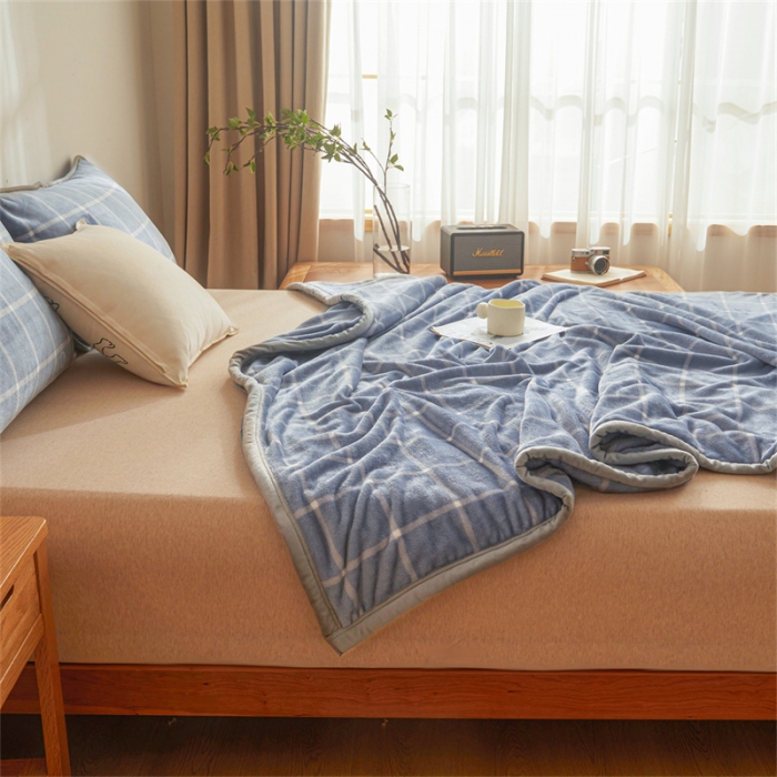 91家纺网 家纺一手货源 找家纺 古吉梦 2023新款A类双面无印风牛奶绒毛毯 毛毯-蓝灰大格