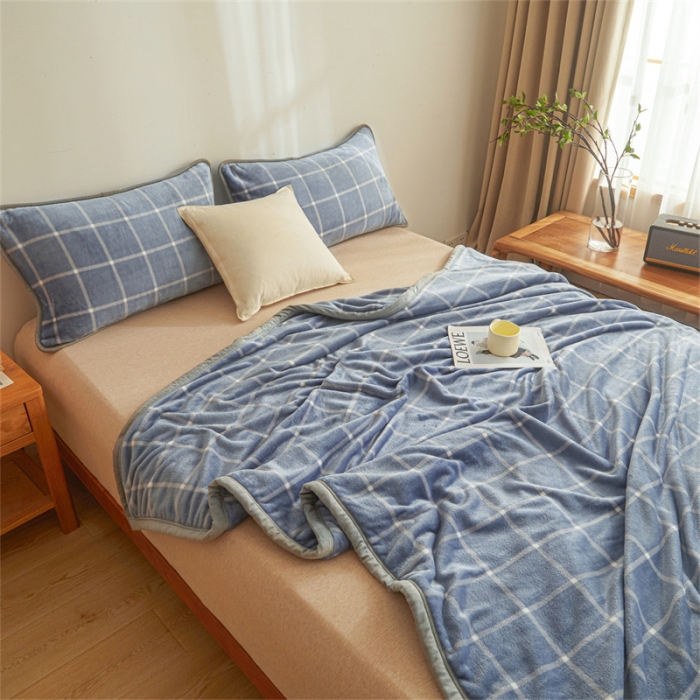 91家纺网 家纺一手货源 找家纺 古吉梦 2023新款A类双面无印风牛奶绒毛毯 毛毯-蓝灰大格