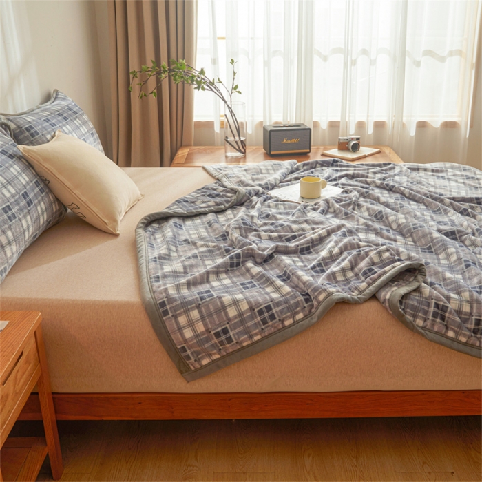 91家纺网 家纺一手货源 找家纺 古吉梦 2023新款A类双面无印风牛奶绒毛毯 毛毯-洛可可灰