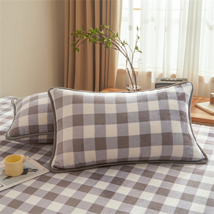 91家纺网 家纺一手货源 找家纺 古吉梦 2023新款A类双面无印风牛奶绒毛毯 毛毯-中格灰