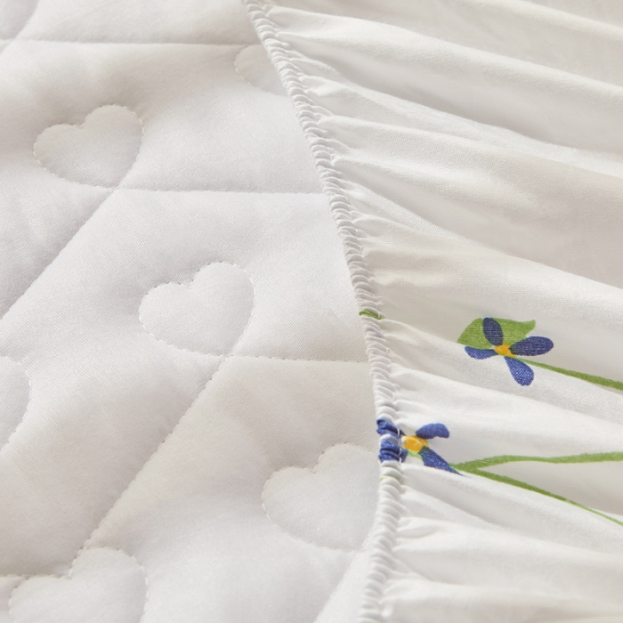 91家纺网 家纺一手货源 找家纺 宜凡 2023新款云朵棉床笠式床裙三件套 花姿翩翩