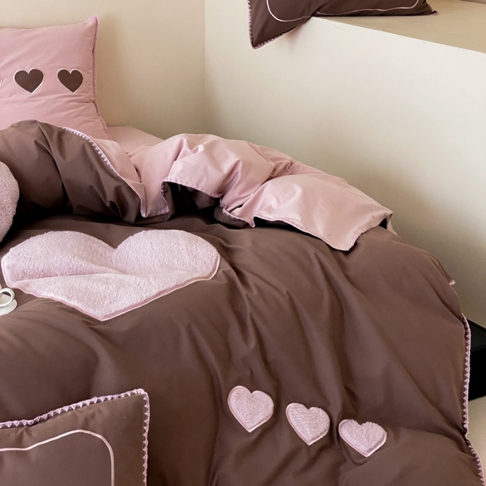 91家纺网 家纺一手货源 找家纺 星野 2023秋冬新款全棉加厚磨毛贴布绣四件套-可心 可心—拿铁咖