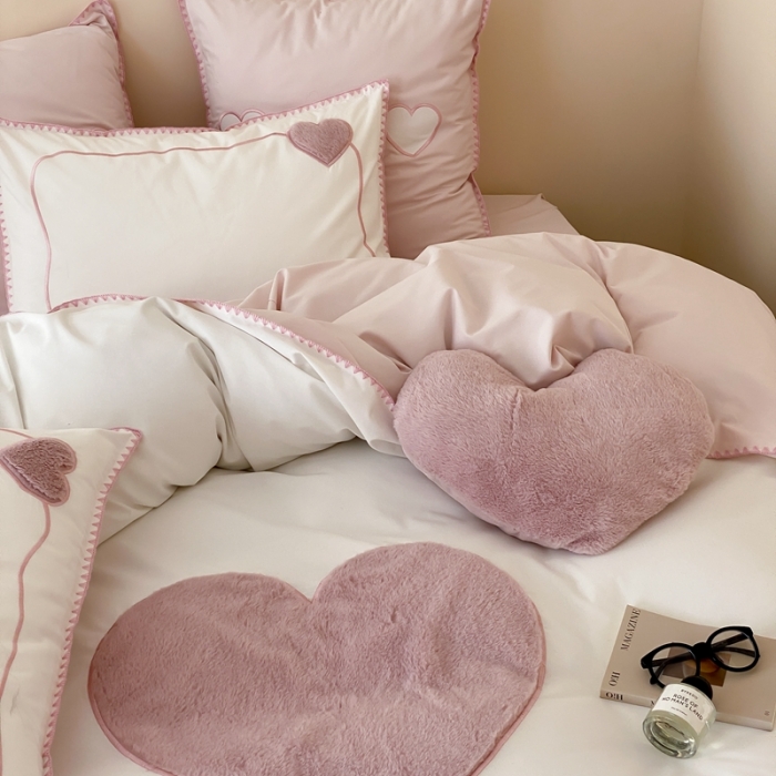 91家纺网 家纺一手货源 找家纺 星野 2023秋冬新款全棉加厚磨毛贴布绣四件套-可心 可心—奶白