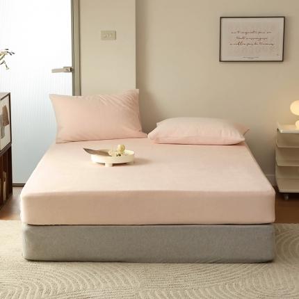 91家纺网 家纺一手货源 找家纺 Mr.pig猪先生水洗棉 2023新款牛奶绒纯色单品床笠 奶油黄