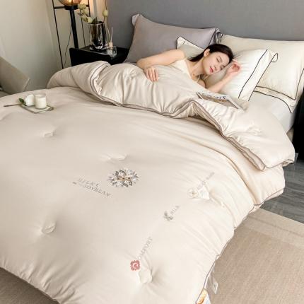 91家纺网 家纺一手货源 找家纺 （总）歌历斯家纺 2023新款亲肤舒适芙丽丝豆鲜被子被芯