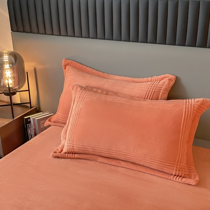 91家纺网 家纺一手货源 找家纺 米瑞娜 2024新款轻奢风埋绳款高克重牛奶绒四件套 美娜德-仕橘